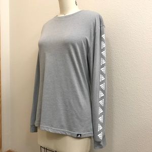 Adidas Women's Badge Logo Arm Graphic Long Sleeve Top In Size Small Heather Grey